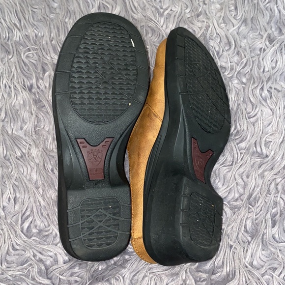 Ariat Mendocino Tassel Clogs Brown - Picture 3 of 4